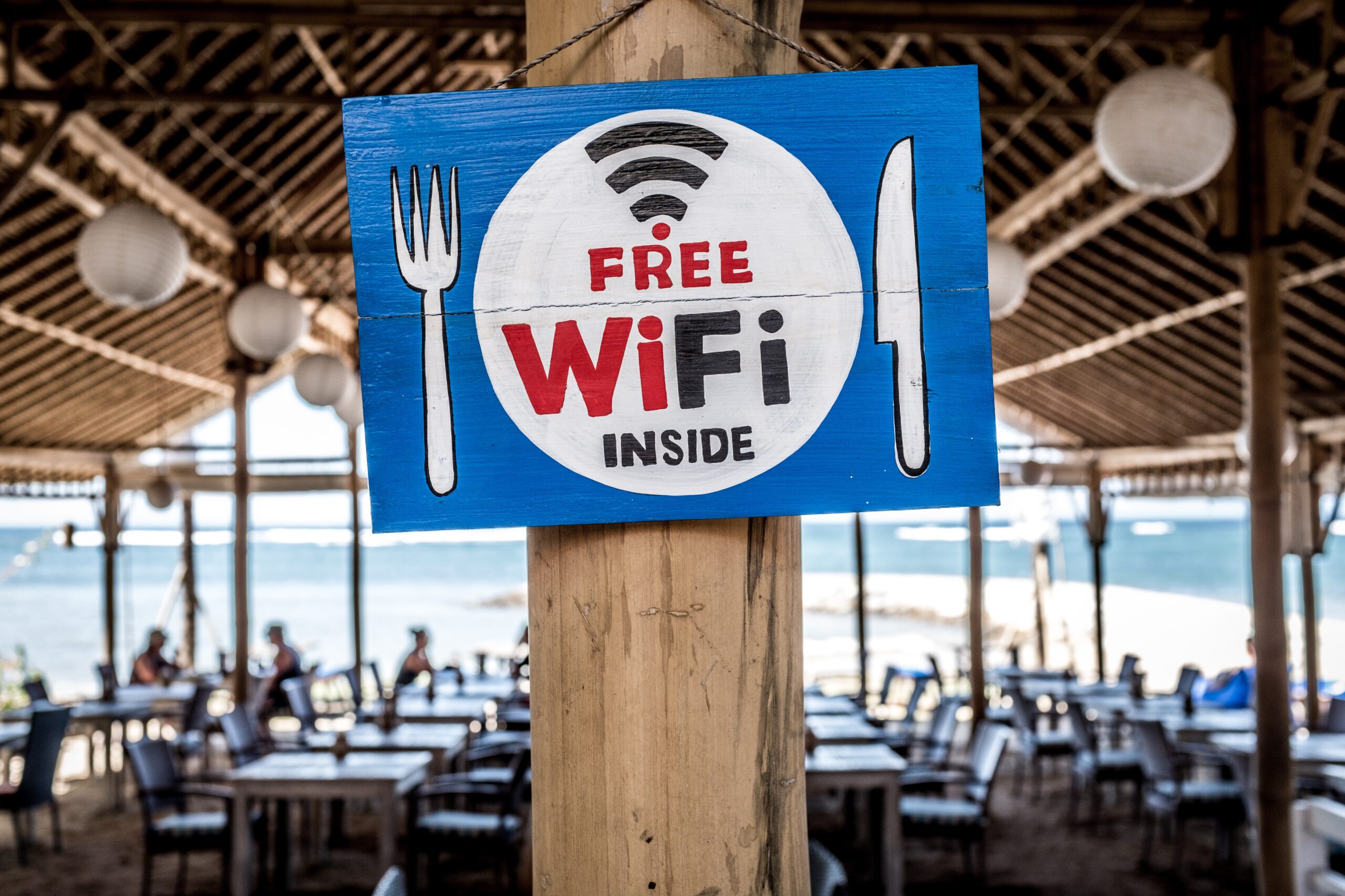 L’utilisation du WiFi dans les hôtels est-elle sans danger ?